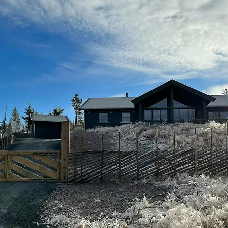 Vakantiehuis Modern With Views Of Skeikampen