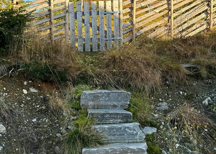 Modern With Views Of Skeikampen Vakantiehuis Svingvoll